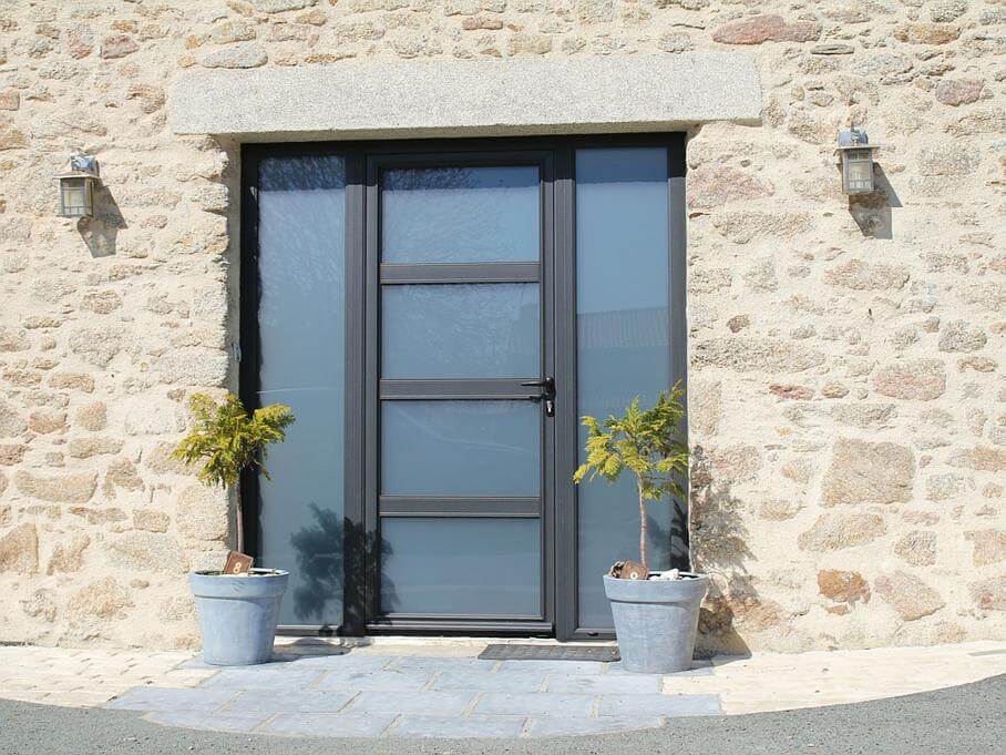 Espace confort 2000 pour une porte en aluminium à Saint Gilles Croix de Vie