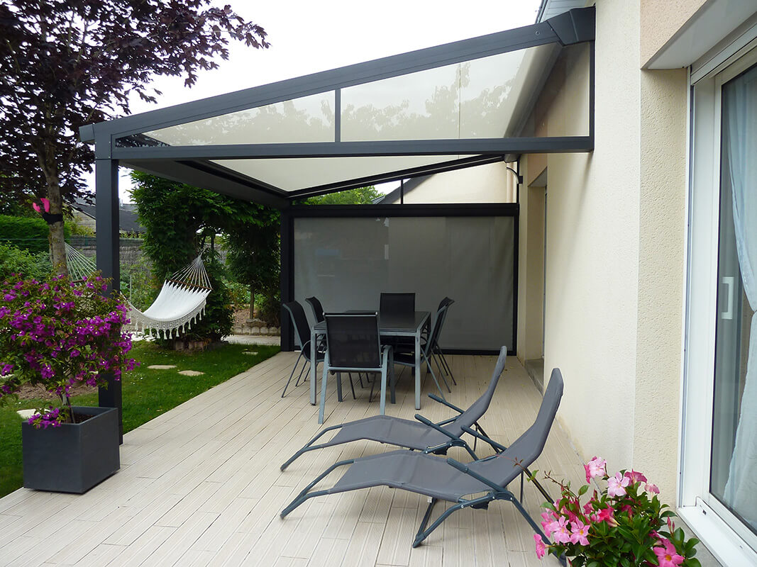 Pose de pergola en Vendée par Espace Confort 2000