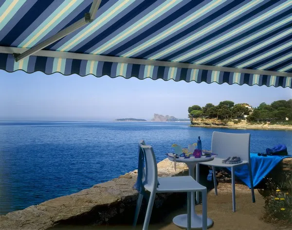 Réalisation d'une pergola par Espace Confort 2000