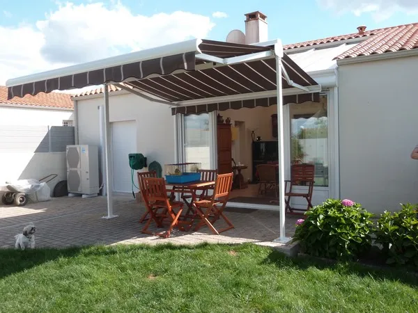Réalisation d'une pergola par Espace Confort 2000